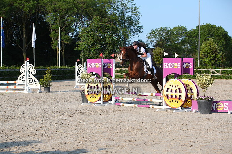 Zilfia's Hoeve springen 04-06-2023 manegeruiters
