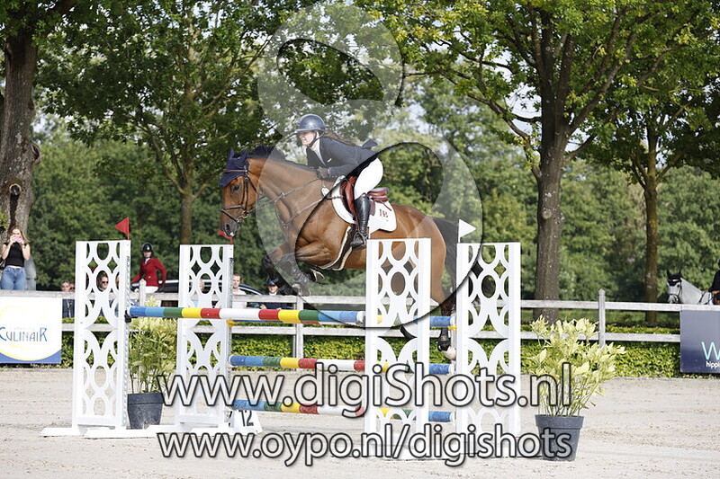 Paarden 1.10 m barrage en prijsuitreiking