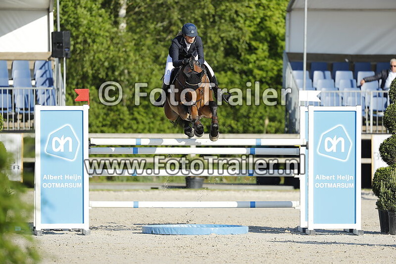 marleen van der burg