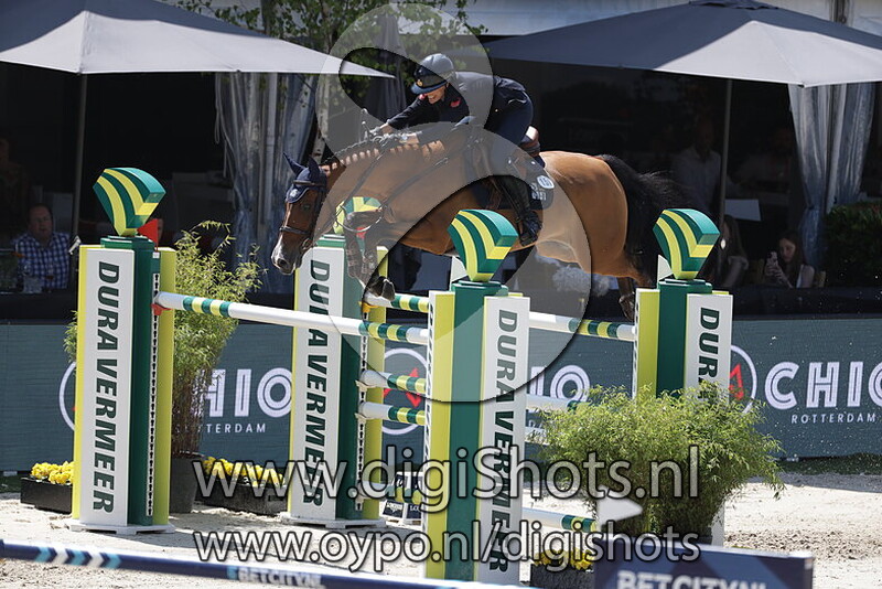 Captain Morgan Weering Z