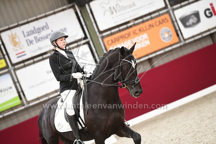 Christine Falander Wold - Peerke Keijn