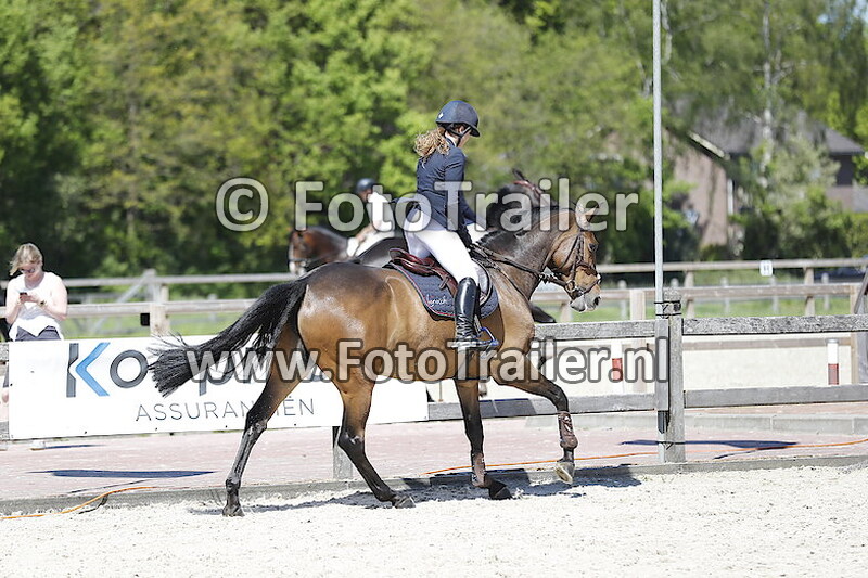 Hippisch Geesteren Prijsuitreiking Klasse B - Rubriek 19