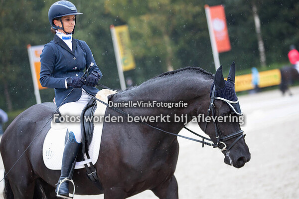 Nele Vanderlocht - Trijntje Lotte van de Steenhaar