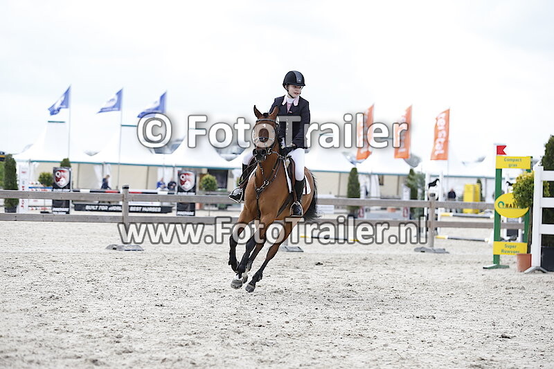 Carlijn van der Neut