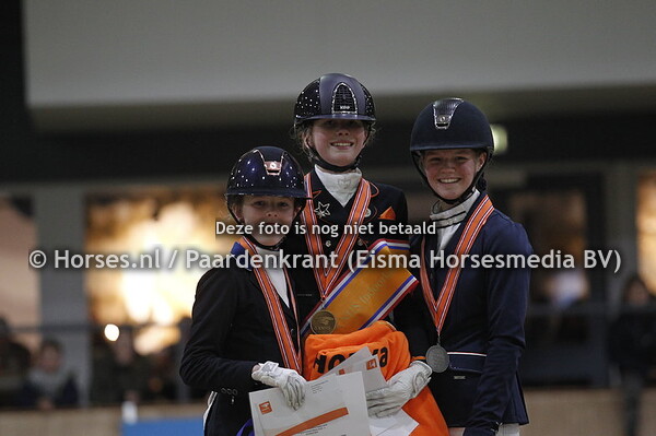 Sfeer personen kampioenen KNHS indoor dressuur ponys 2019