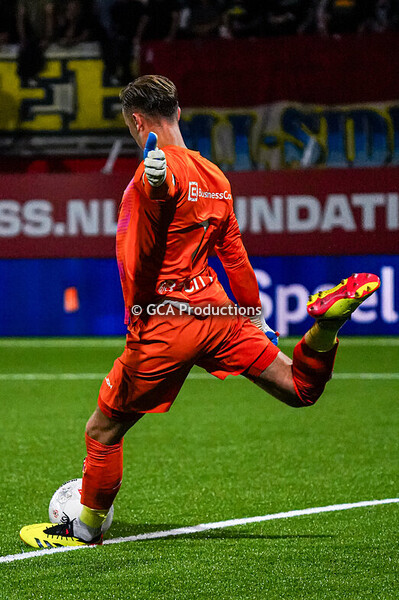 TOP Oss v SC Cambuur