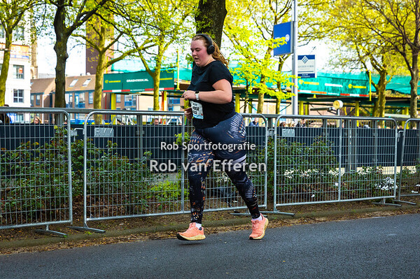 2024 NN KWART Marathon Rotterdam - finish voor ca. 11u