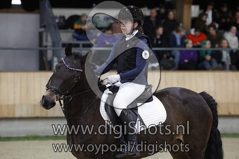 Nikki van der Heiden