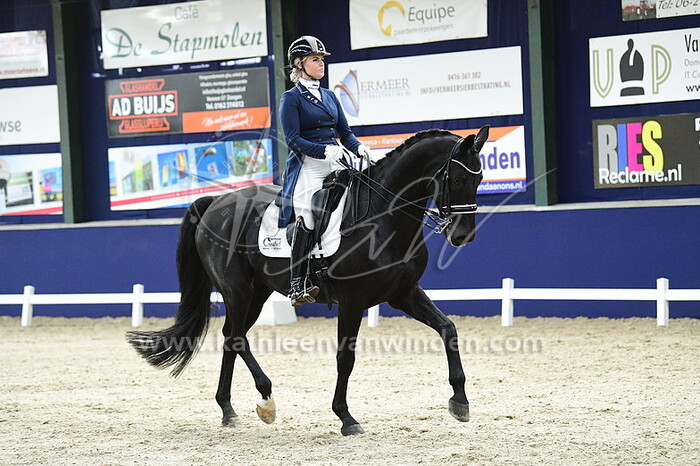 Sterre van Duuren - Starblack